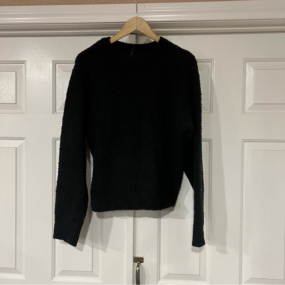 SKIMS Classic Black Crew Neck Sweater